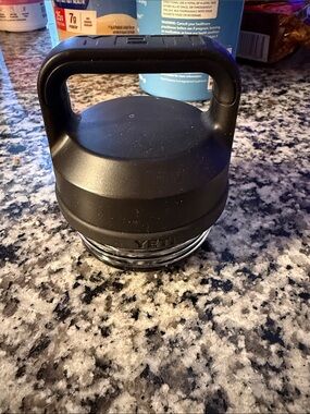 Yeti Black Wide Mouth Handle Lid